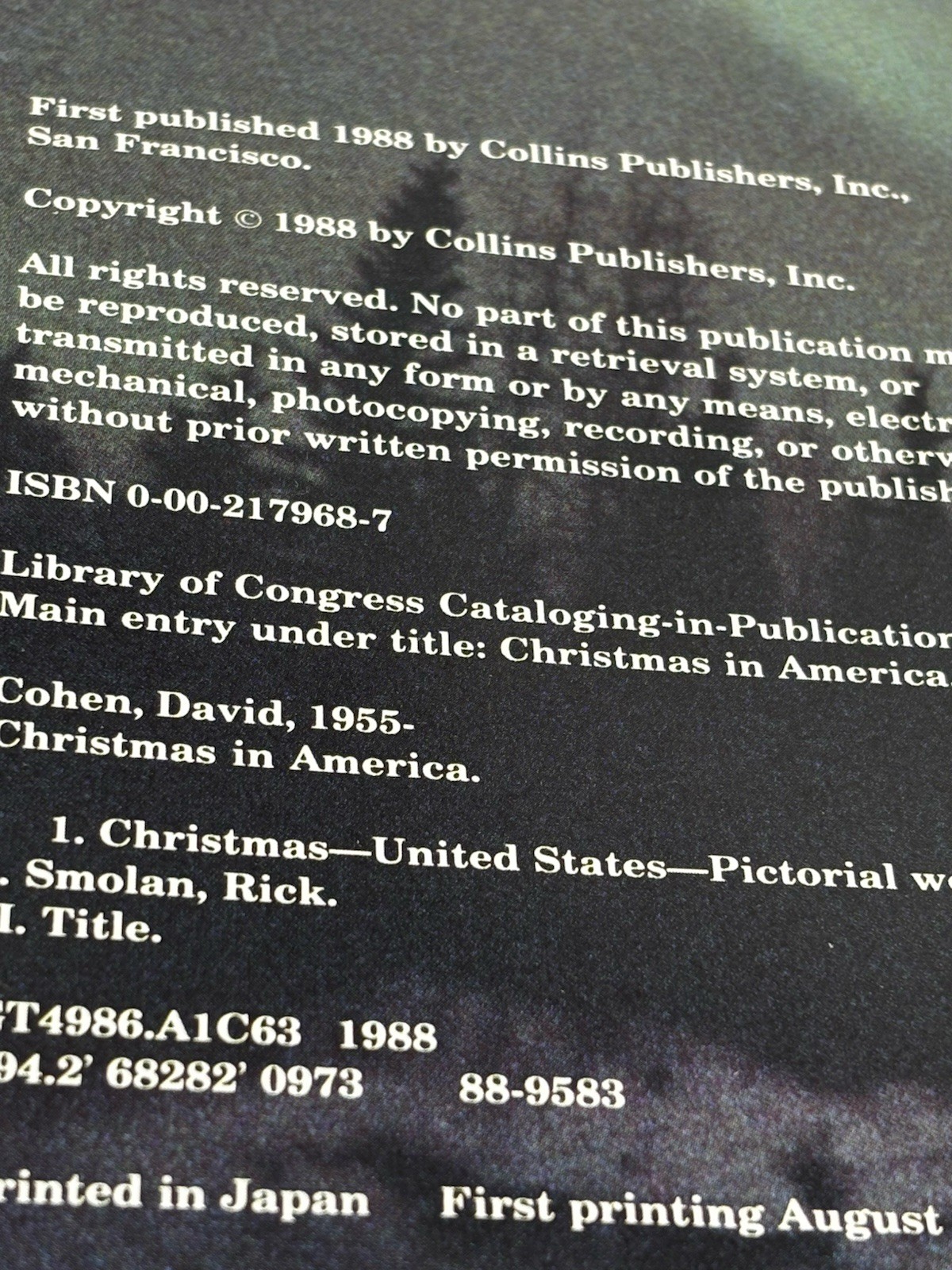 Christmas in America HC DJ 1988 15&Prime; x 10 1/2&Prime; x1&Prime; 208 pgs Photos