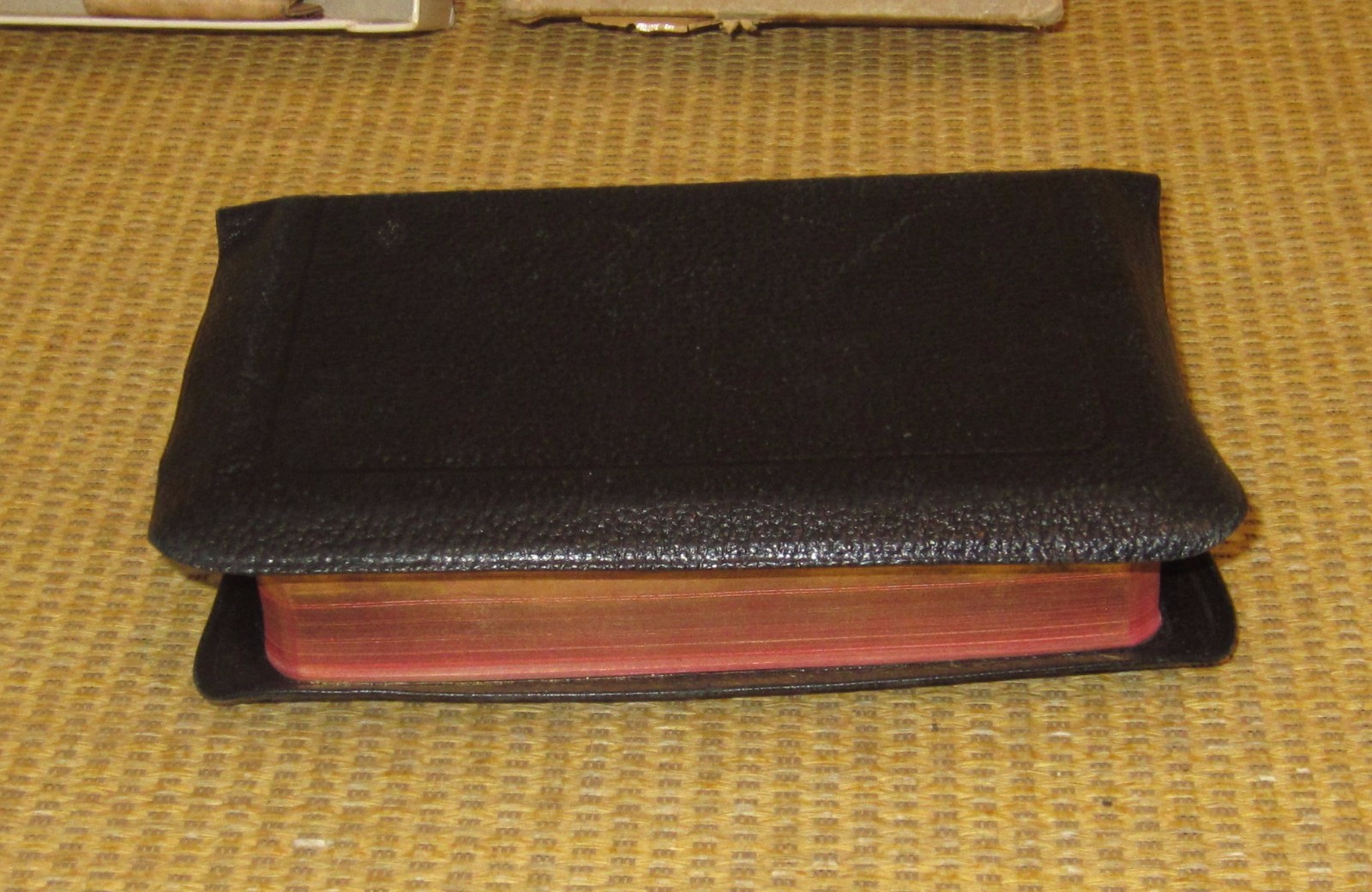 INTERNATIONAL Holy Bible | KJV STUNNING Leather Compact (4.25&Prime; x 6.5&Prime;) in BOX