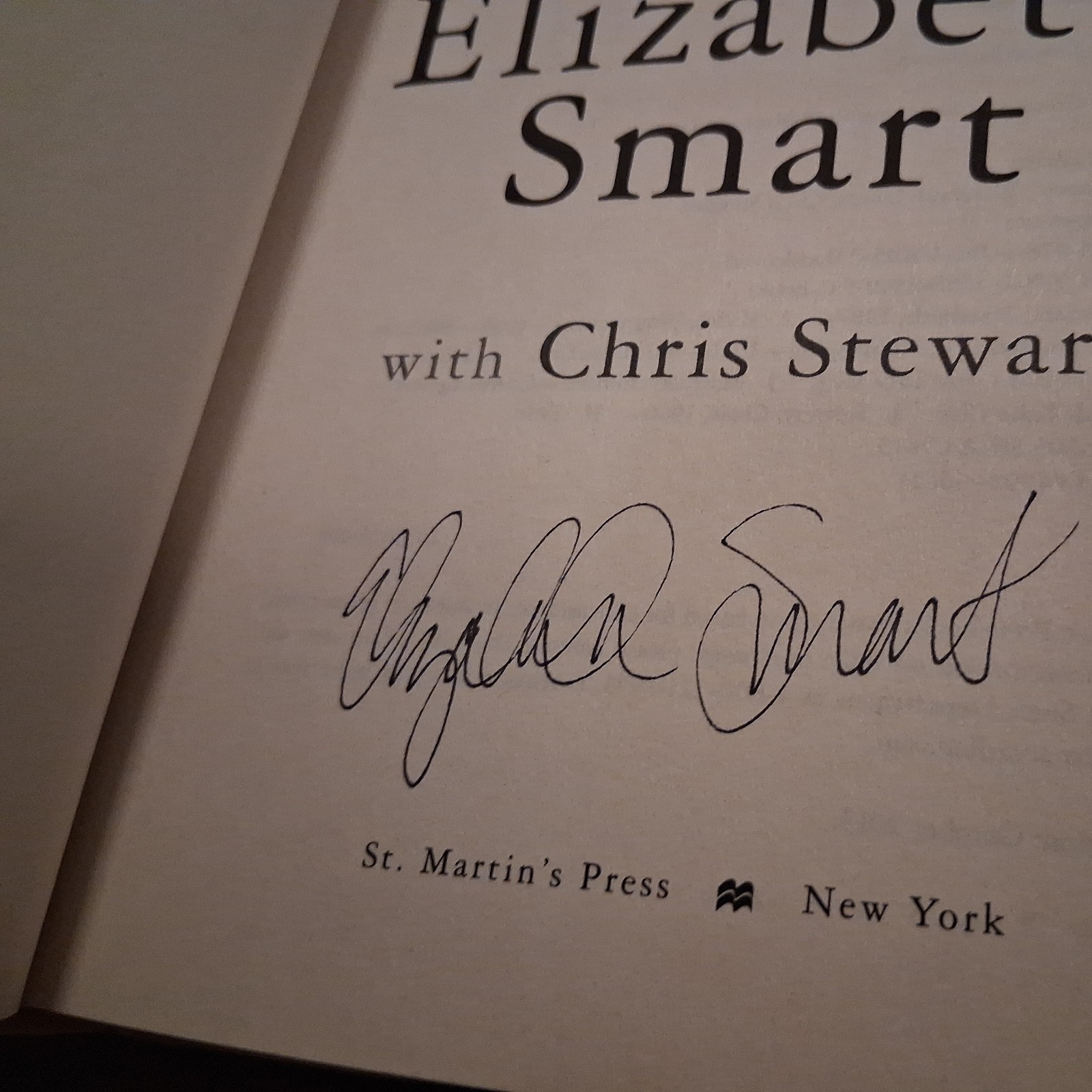 Elizabeth Smart Signed Books! « My Story », « In Plain Sight » 2013 First Edition