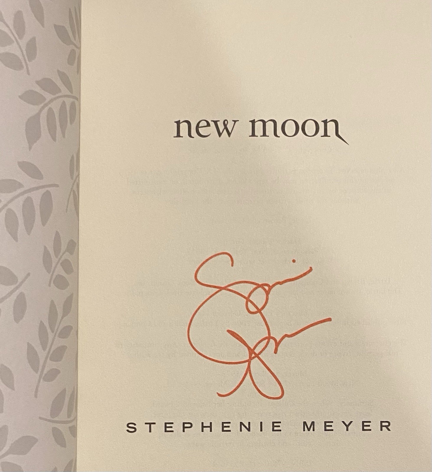 SEALED New Moon Saga Stephenie Meyer Autopen Signed Collector&rsquo;s Edition Slipcase