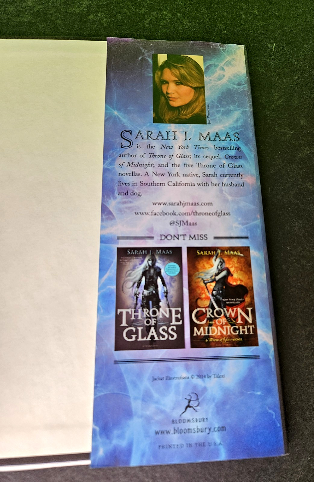 The ASSASSIN&rsquo;S BLADE by Sarah J Maas – 2014 Bloomsbury HBDJ, 1st Ed 1st Printing