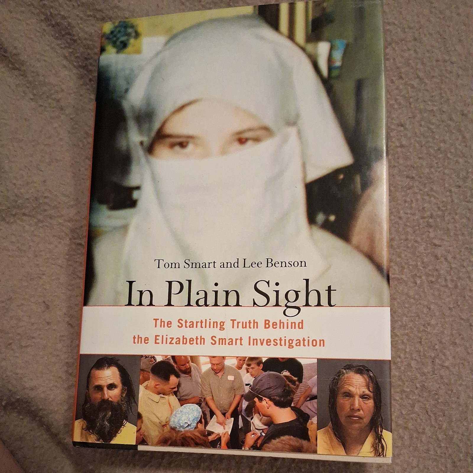 Elizabeth Smart Signed Books! « My Story », « In Plain Sight » 2013 First Edition