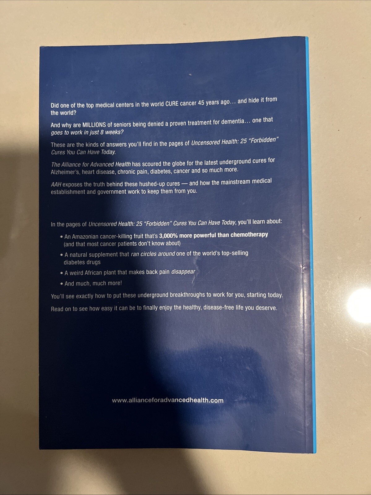 UNCENSORED HEALTH 25 « Forbidden » Cures You Can Have Today – Volume 2 PAPERBACK
