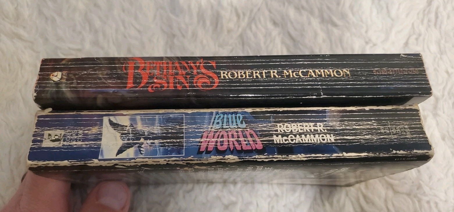 ROBERT MCCAMMON 2 Paperback Book Lot HORROR Bethany&rsquo;s Sin BLUE WORLD Good
