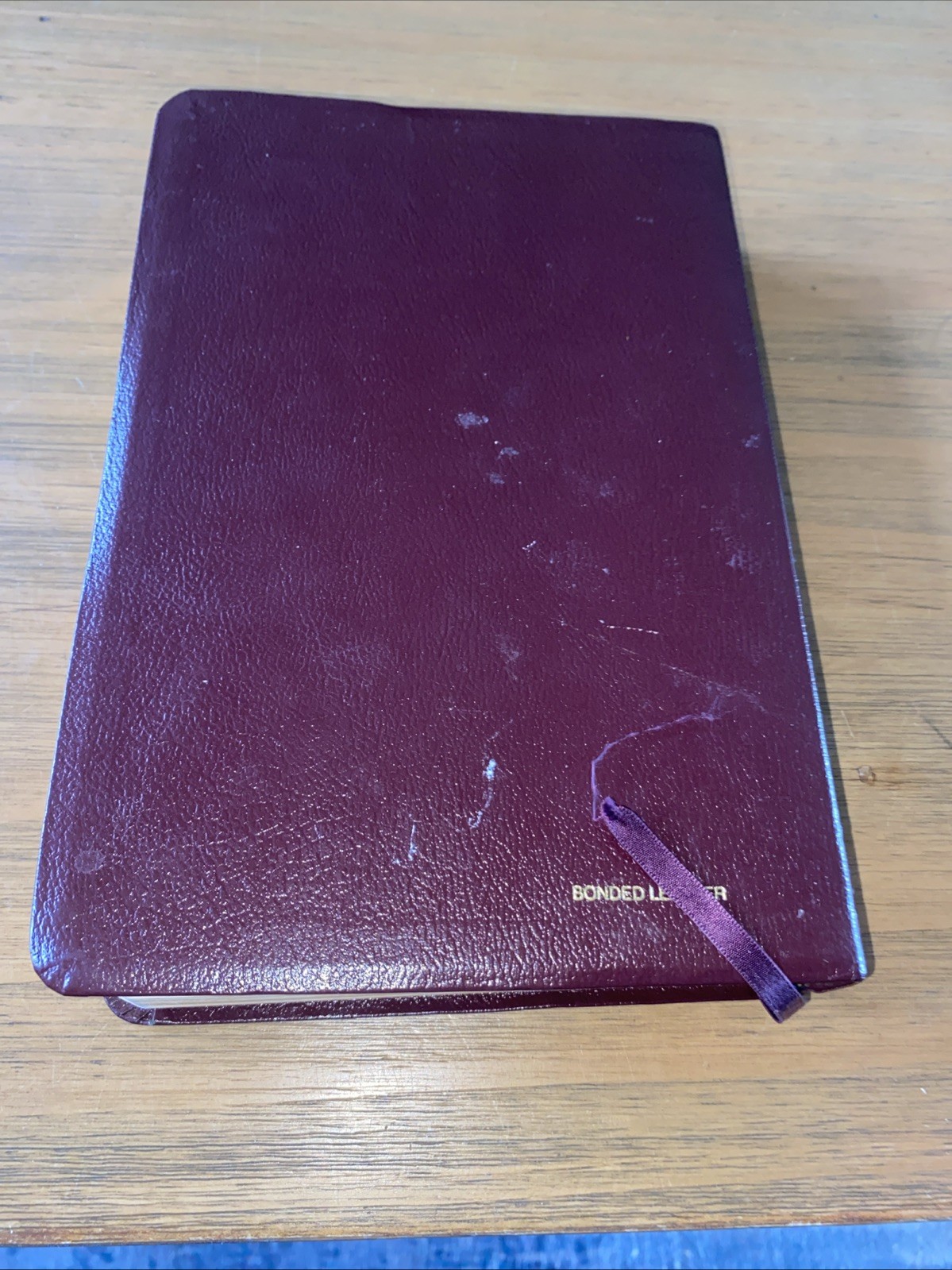 Holy Bible: People&rsquo;s Parallel Edition King James Version New Living Translation,