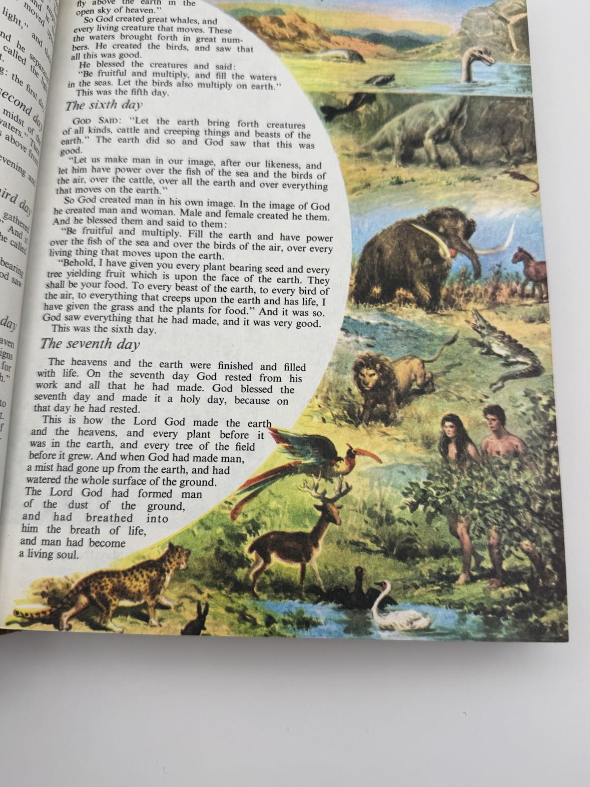 The Children&rsquo;s Bible Hardcover Illustrated Golden Press 1965 Ages 4-8 OT/NT