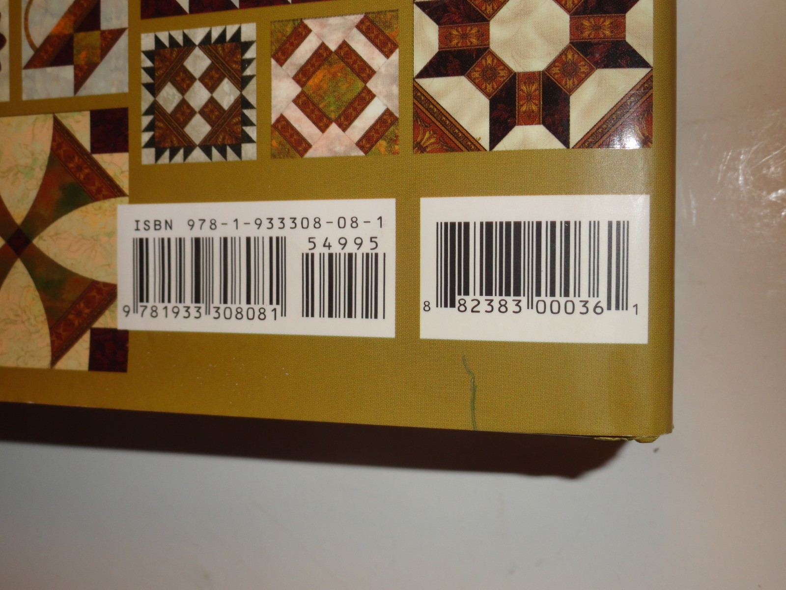The Quilter&rsquo;s Album of Patchwork Patterns by Jinny Beyers, signed by the author