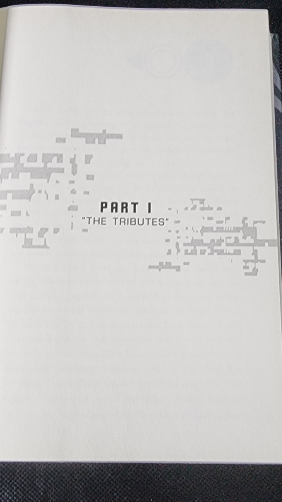 « The Hunger Games » by Suzanne Collins Hardcover Excellent Condition