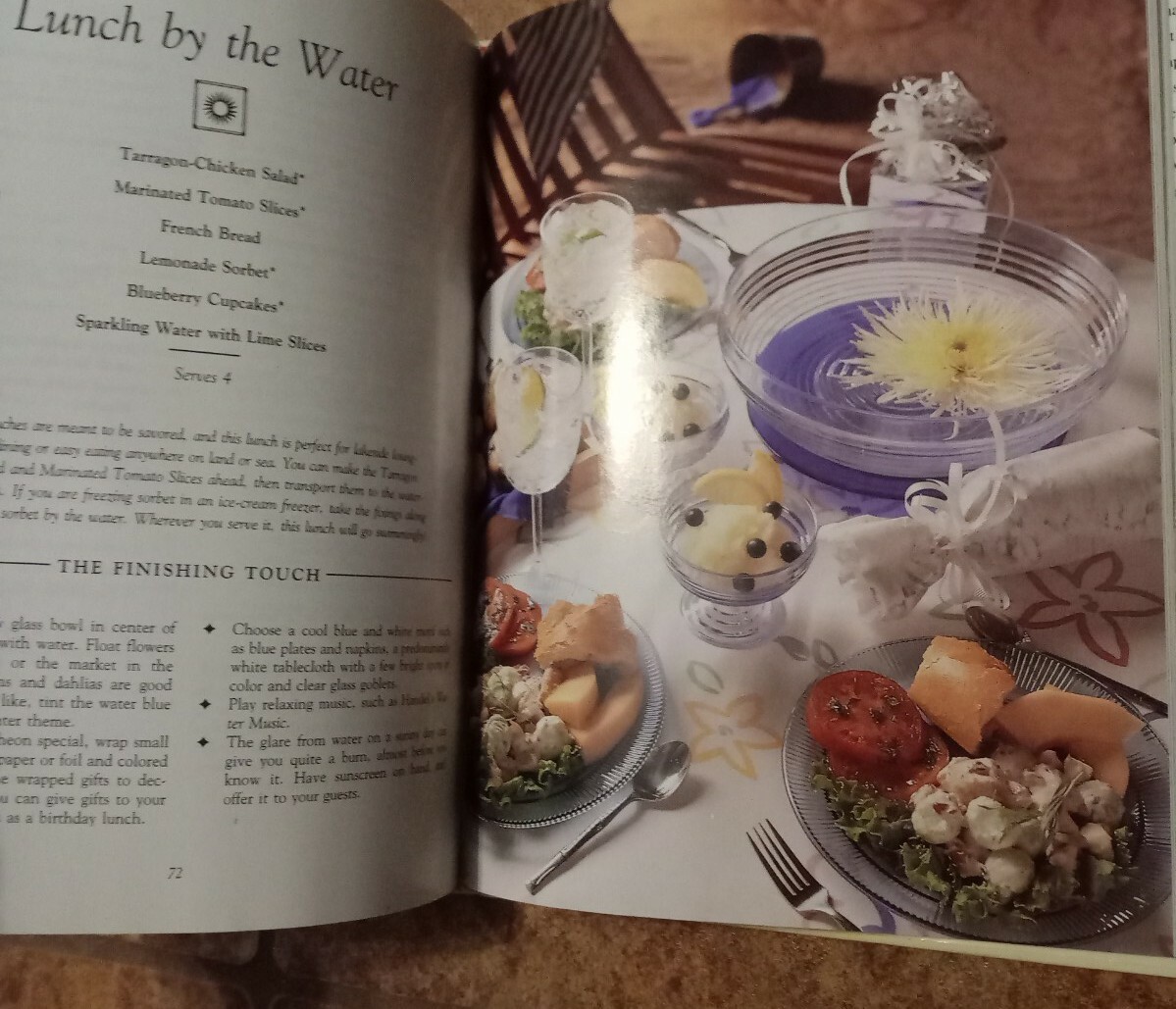 Vintage 1992 Betty Crocker&rsquo;s Easy Entertaining Julie Turnbull/Editors 161 Pages