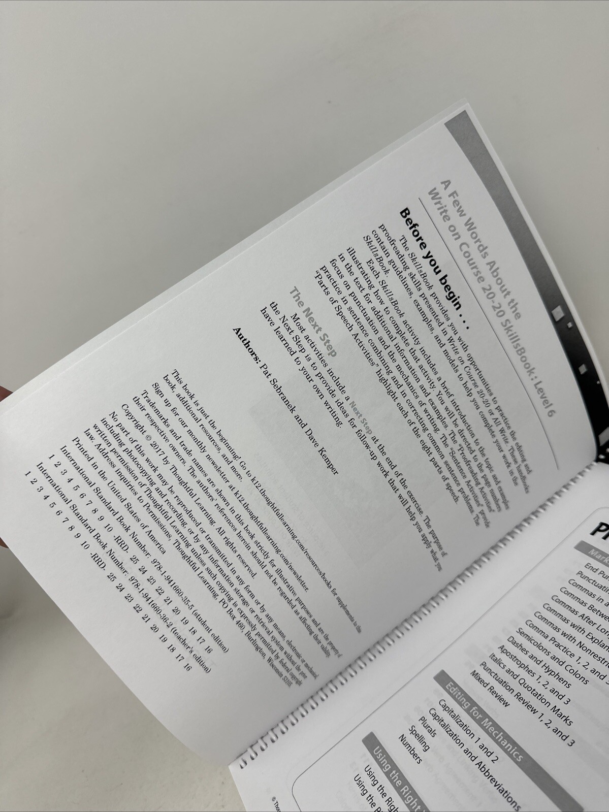 Write on Course 2020 : SkillsBook Teacher&rsquo;s Edition Grade 6 (2017, UNMARKED!)