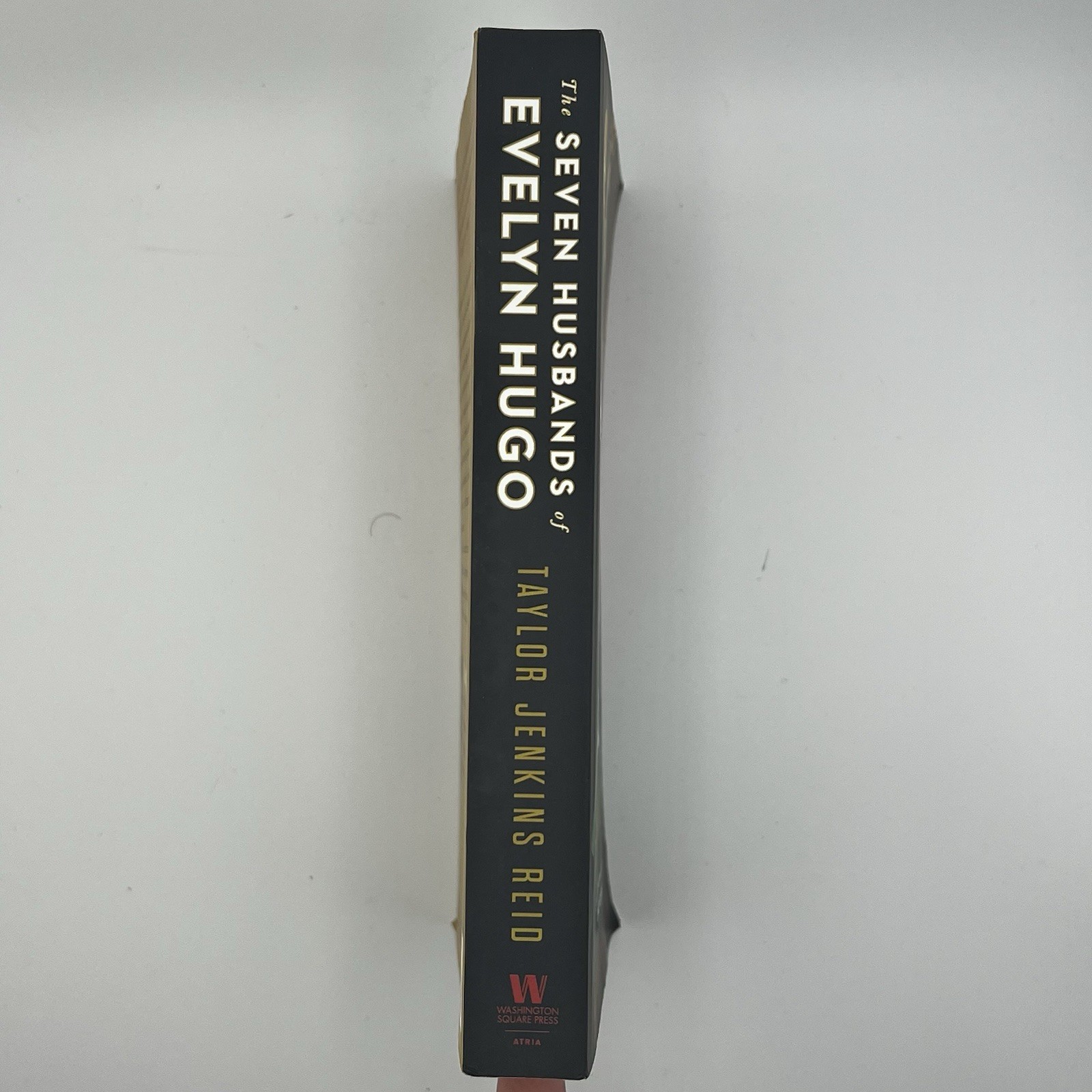 The Seven Husband&rsquo;s of Evelyn Hugo by Taylor Jenkins Reid Paperback GOOD
