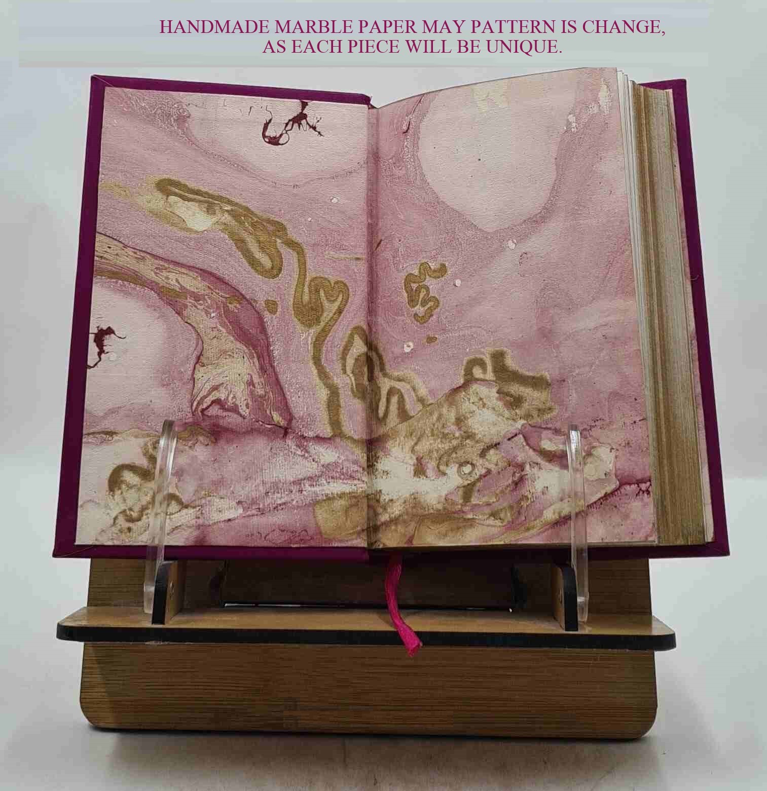 The Fabulous Lost & Found and the little Korean mouse: L [Premium Leather Bound]