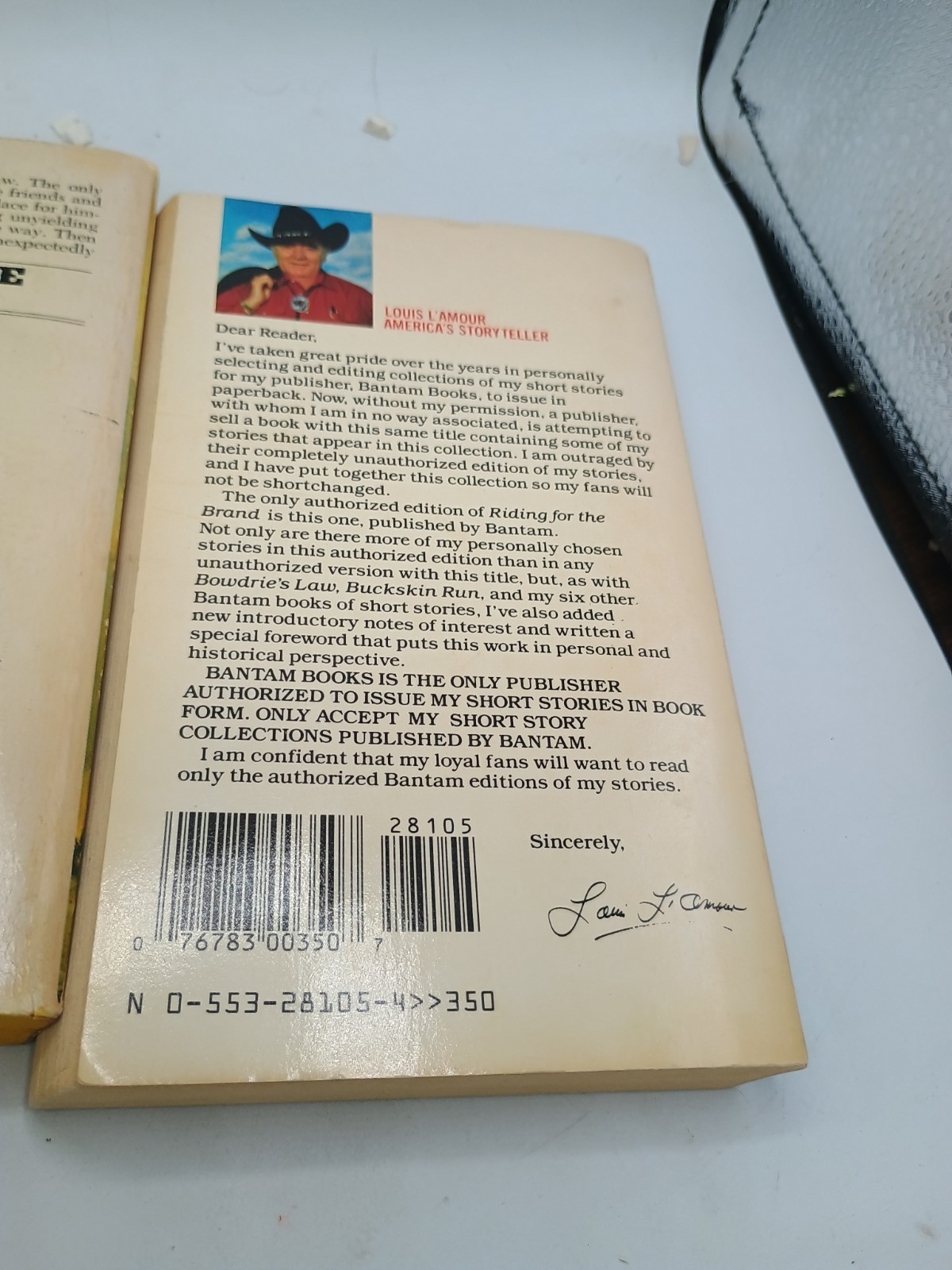 Louis L&rsquo;Amour (3 Western Paperbacks, all different) see Pictures Vintage